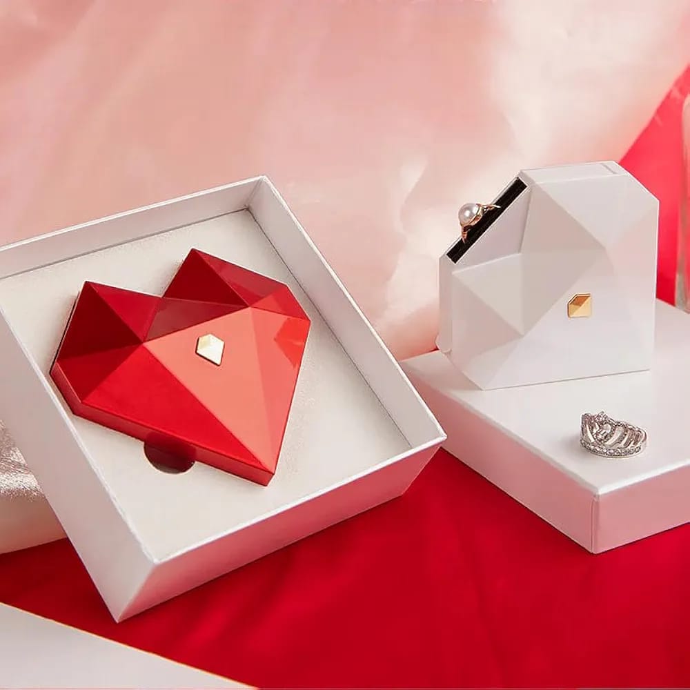 Popup Heart Ring Box with Adjustable Heart Ring π