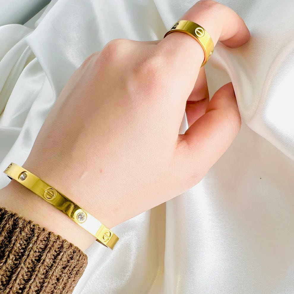 Cartier Love Bracelet And Ring (Gift Packaging) π