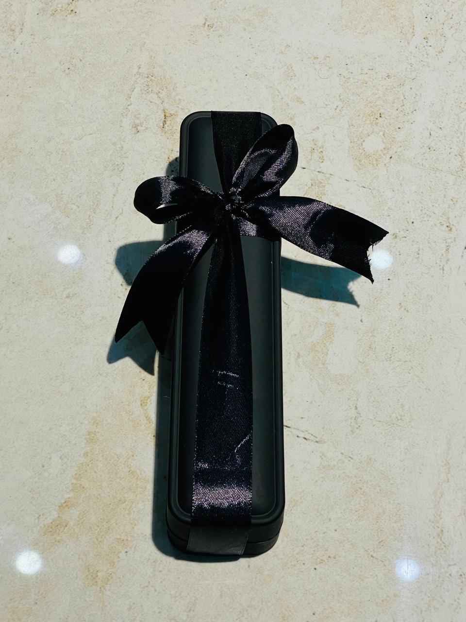 Elegant Bracelet With Premium Light Box + Free Shipping💖