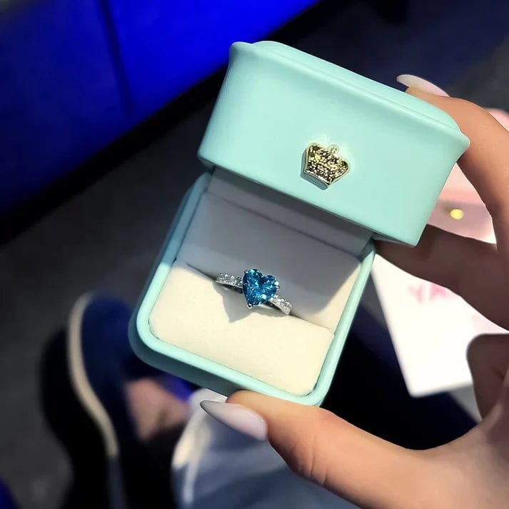 β¨ Premium Heart Ring β Adjustable | Comes with Light Box & Gift Bag π