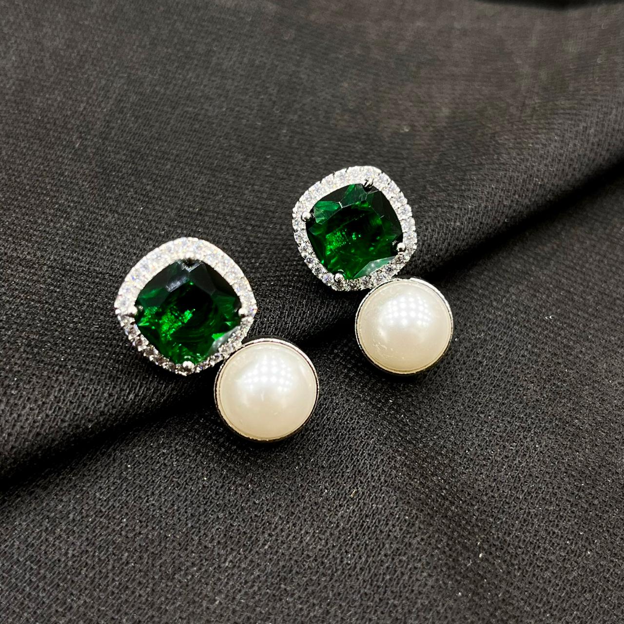 Diamond Earrings (00)